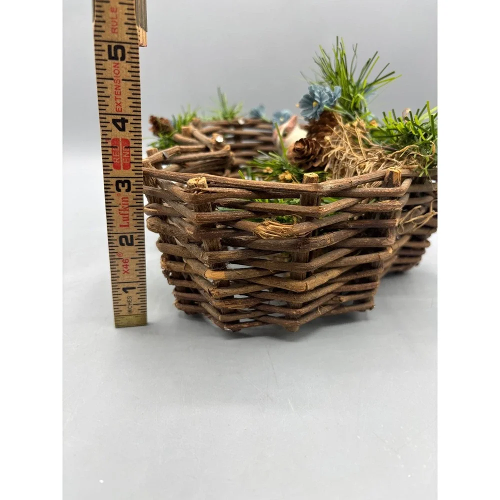 Vtg Rustic Woven Twig Heart Basket Bird Nest‎ Pinecones Flowers Farmhouse Decor
